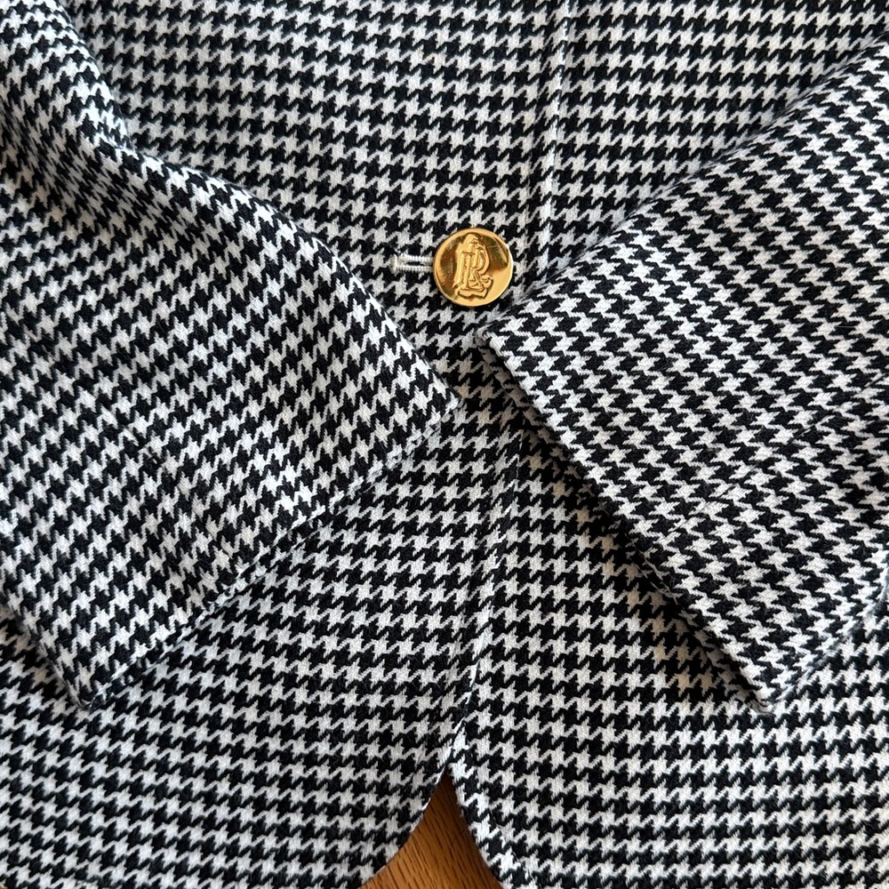 RALPH LAUREN Black and White Houndstooth Lined Gold Button Blazer, Size 10 - Picture 6 of 10